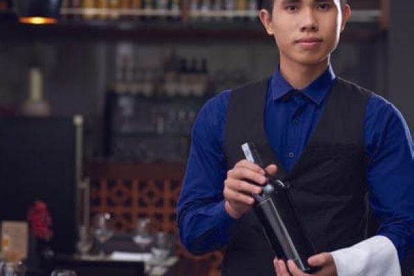 cth-restaurant-bar-service